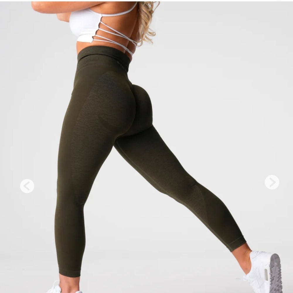 NVGTN Olive 2.0 scrunch seamless SMALL